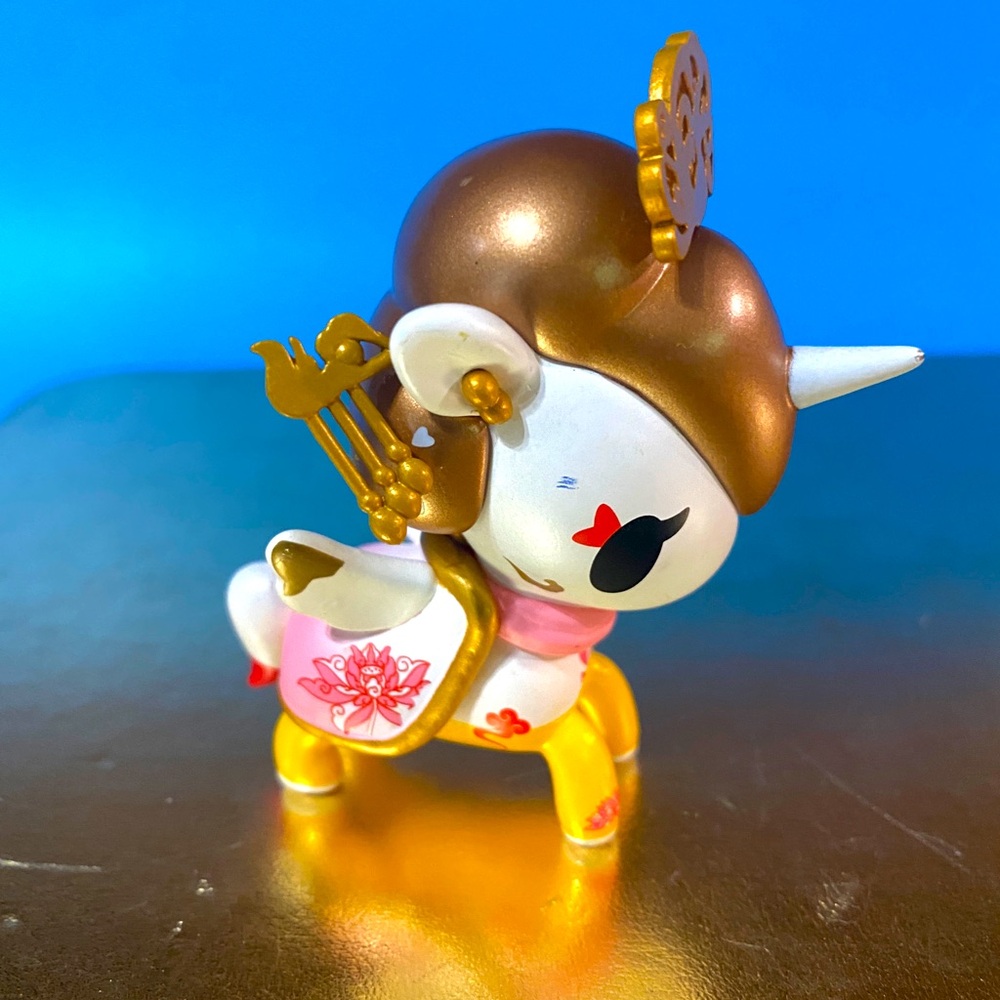 TOKIDOKI HAN AND TANG DYNASTIES WU ZHOAKONG UNICORN OPEN BLIND BOX PEGASUS 3”